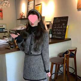冬季新款加绒小香风毛呢套装感长袖短外套高腰显瘦半身短裙女