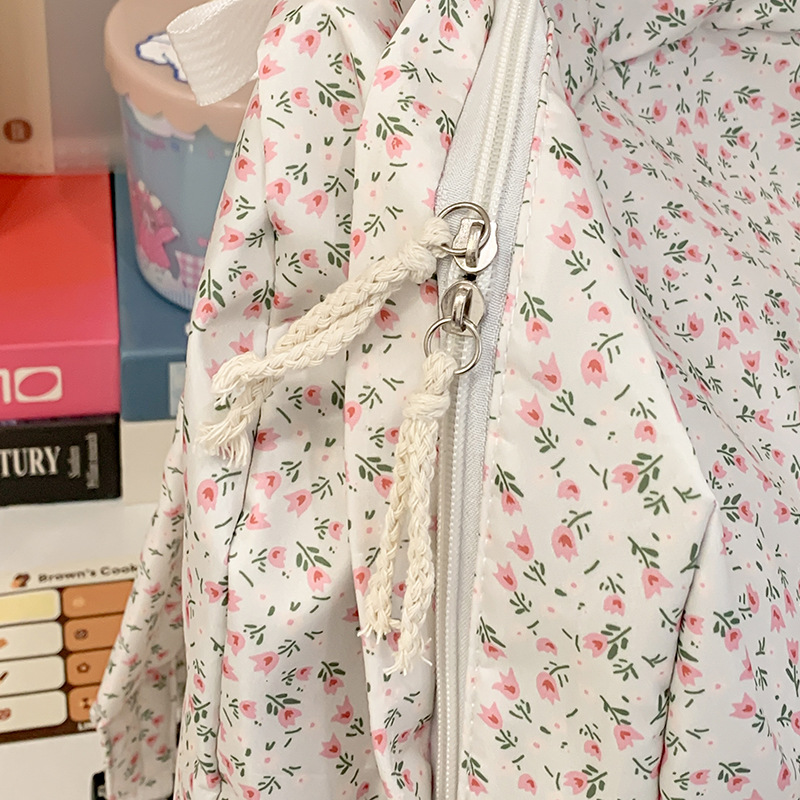 2024121919305520377608w800h800