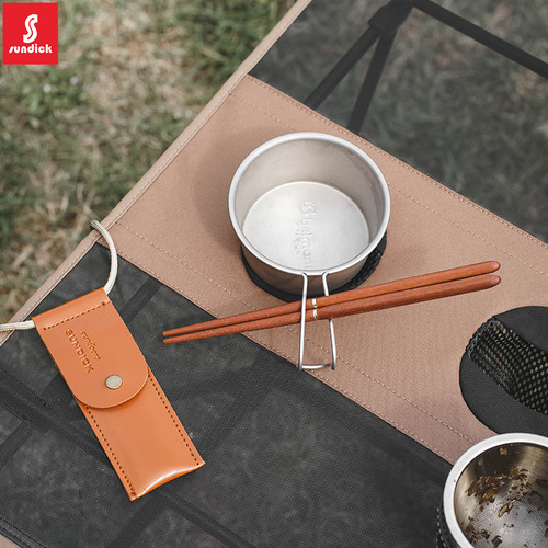 Mountain customer outdoor camping picnic portable solid wood folding chopsticks camping barbecue picnic single chopsticks with leather case