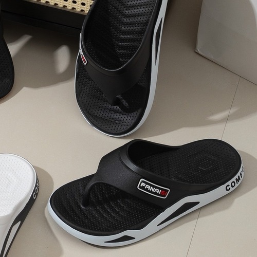 25 New Arrival Wholesale Flip-Flops for Men: Outdoor Casual Non-Slip Strappy Sandals, Fashionable Men's Beach Slippers