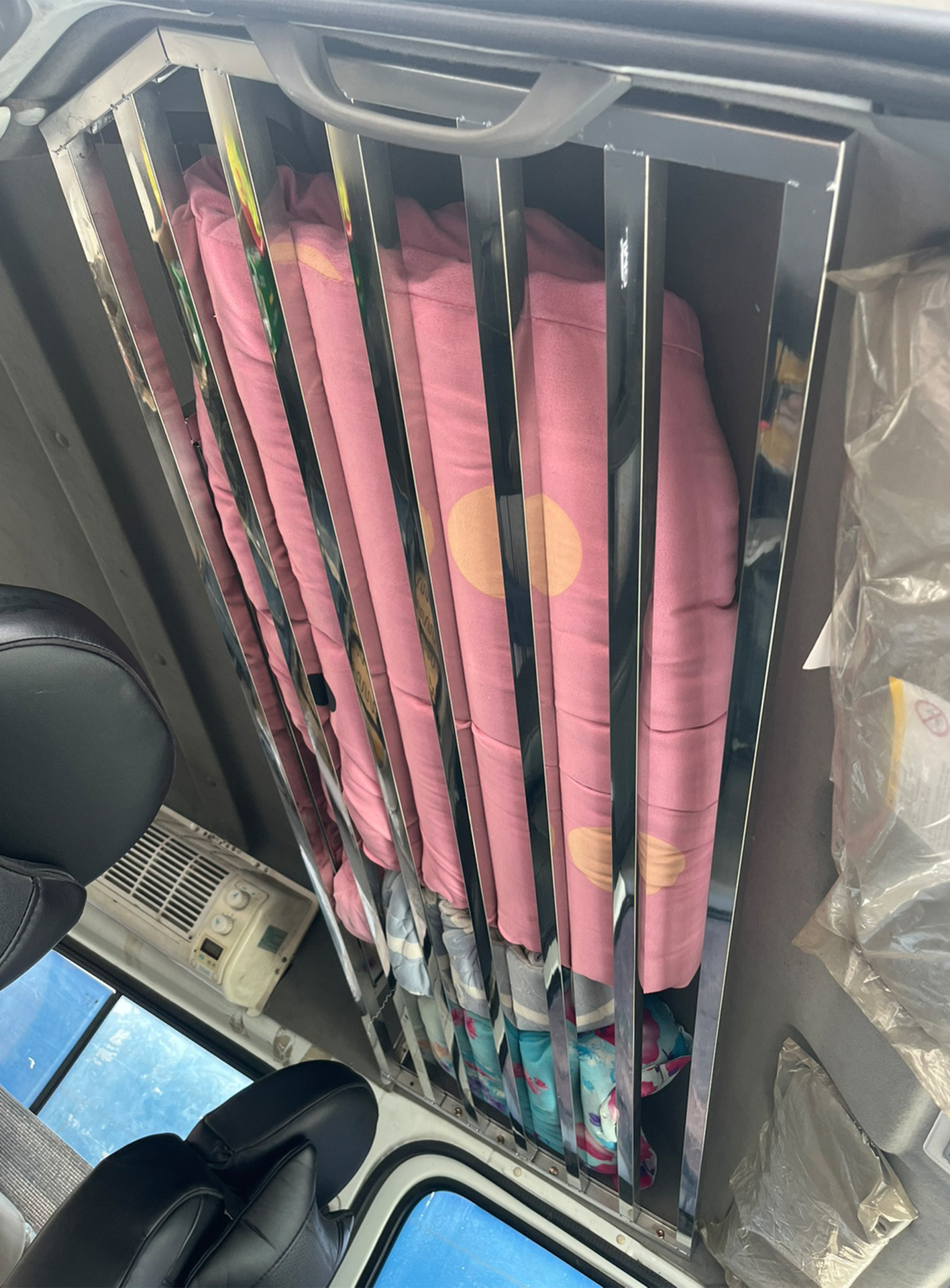 Datong V80 In-car Foton Tuyao Cab Roof Luggage Rack Storage Rack Storage Rack Full Shun Fushunwei