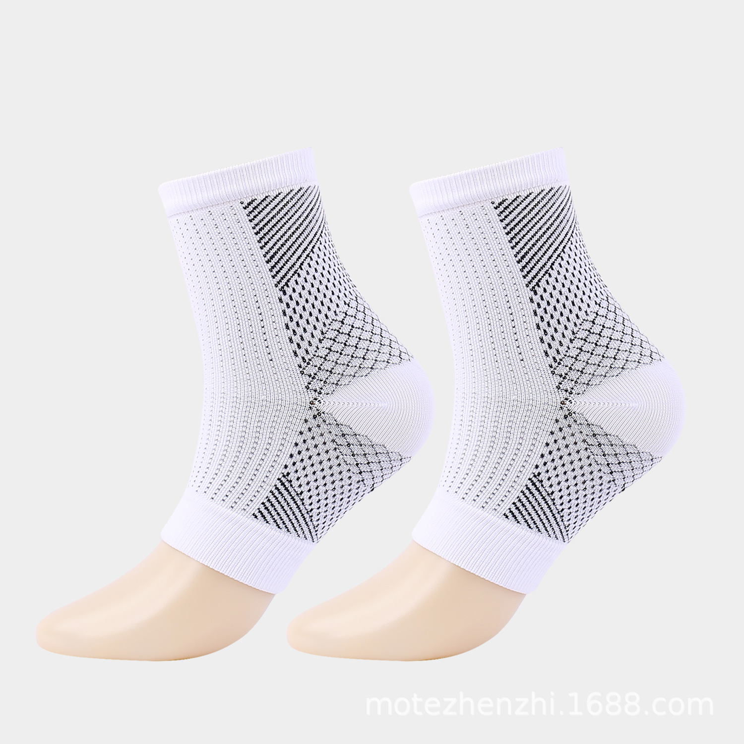 Amazon en stock funda de presión de color puro nueva protección de pie arco tobillo calcetines deportes pie de plástico calcetines de media pantorrilla fábrica al por mayor