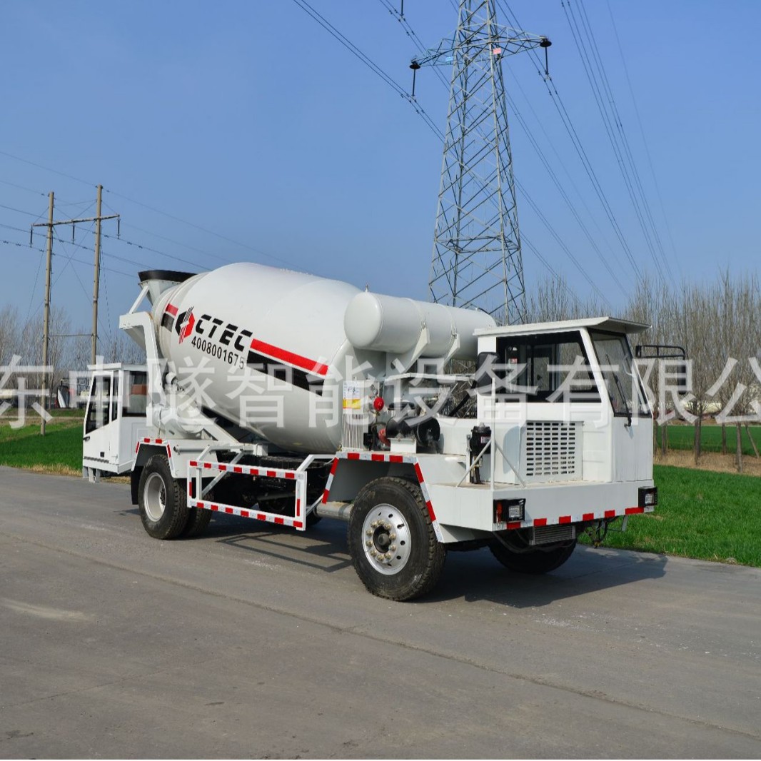 New Model of Concrete Mixer Truck with Eight-Way Opening at Both Ends for Use in Tunnels