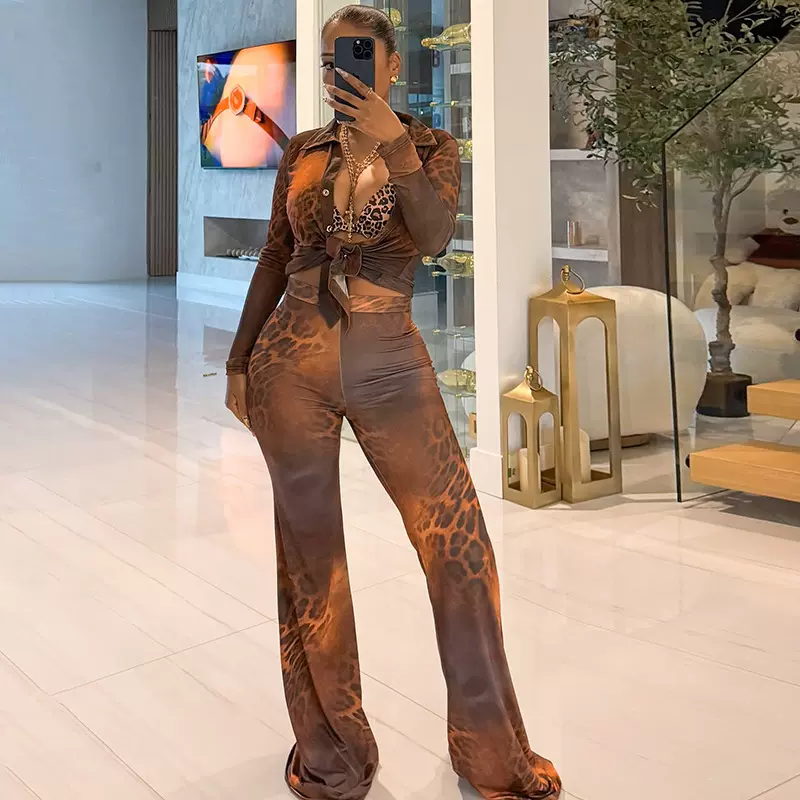 M80819欧美风女装印花网纱翻领长袖纽扣开衫喇叭长裤两件套装