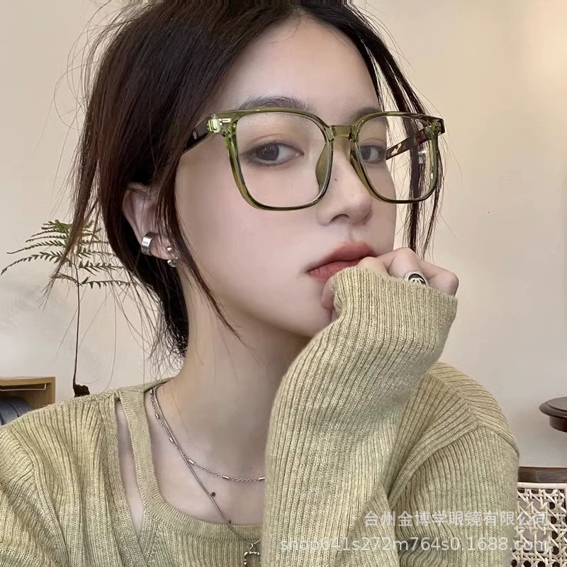 8002 net red glasses frame GM mirror plain mirror anti -Blu -ray flat light glasses black coarse frame TR90 box glasses