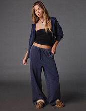 A 36021 Elastic Fleece Loose Wide Leg Pants �ӽq�����\��ѝ