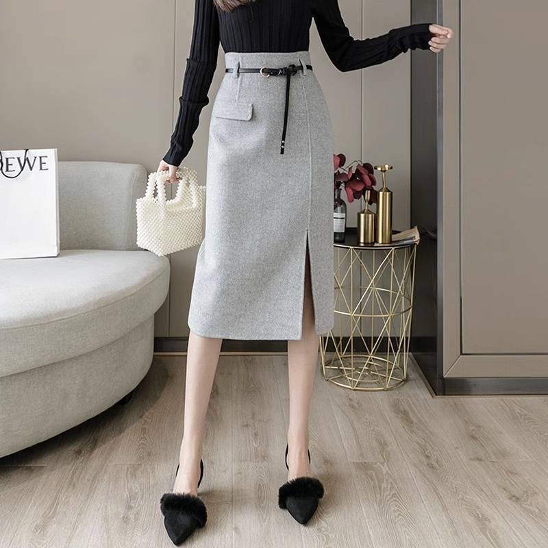 Design Woolen Skirt Mid-Length 2024 Autumn and Winter New High-Waist Slimming Look A-Line Hip Skirt Elegant Autum
