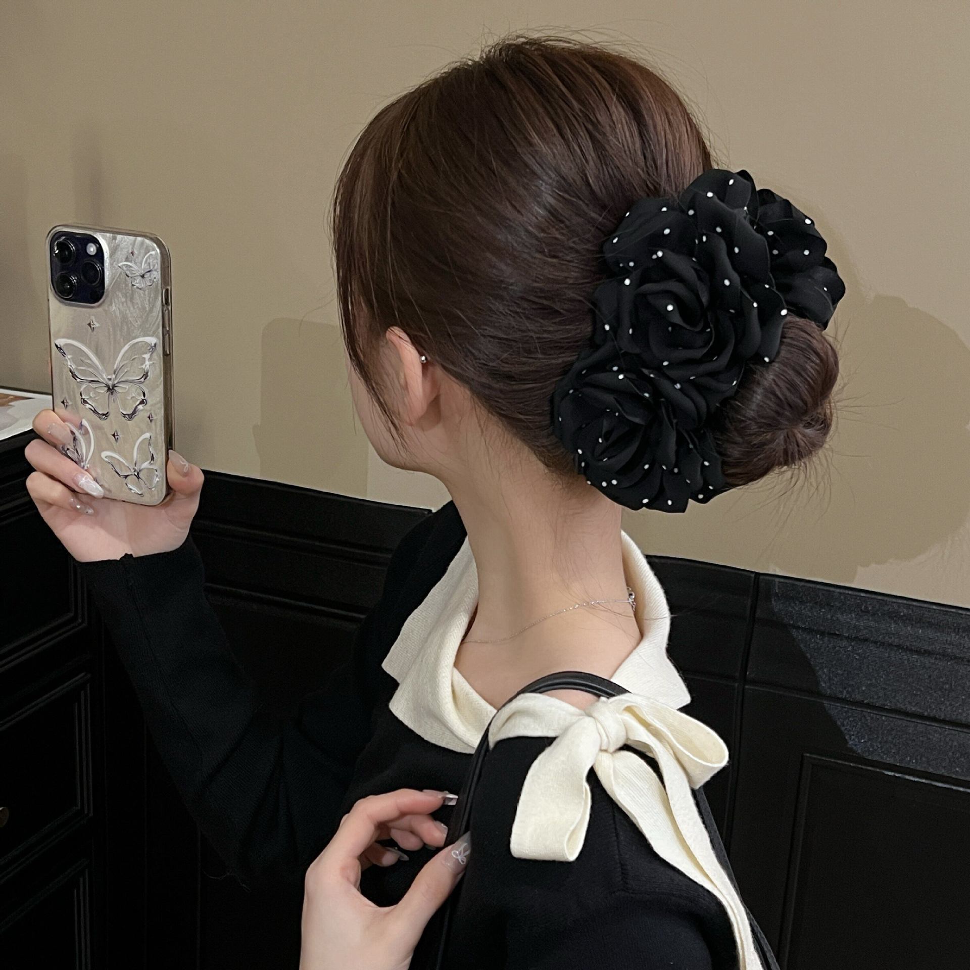 1# black polka dot double flower banana clip - approx. 13cm