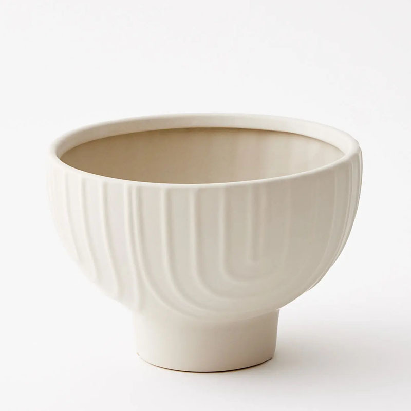 Simple y moderno plato de frutas de cerámica de color crema tazón de frutas de estilo francés mesa de comedor mesa de té mesa de almacenamiento decoración artística