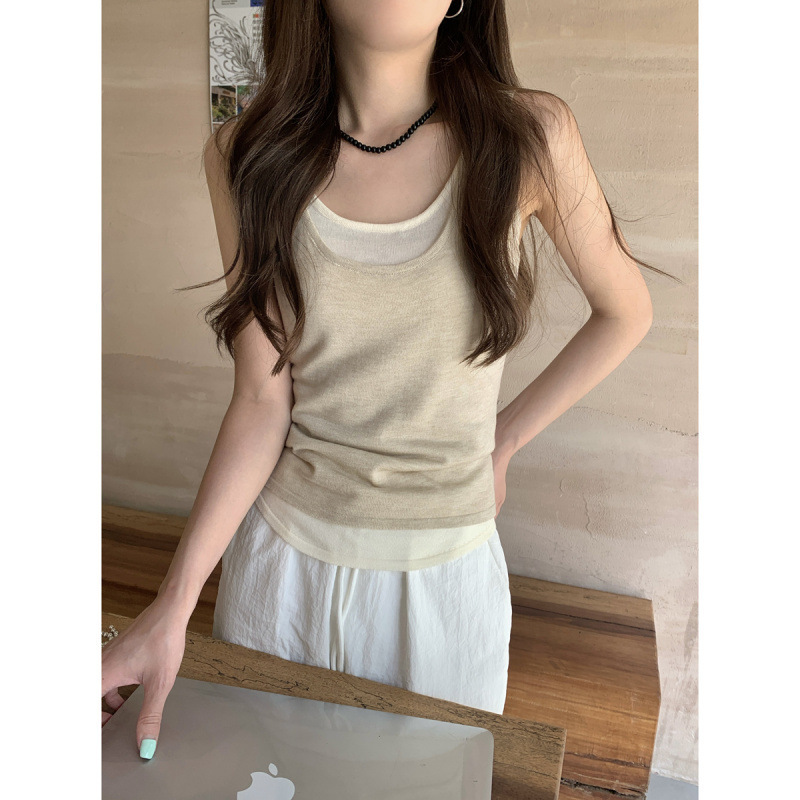 Real Shot of Summer Korean Style U-Neck Contrasting Fake Two-Piece Light and Elegant 6 Wool Knitted Sleeveless Vest Top Real Shot of Summer Korean Style U-Neck Contrasting Fake Two-Piece Light and Elegant 6 Wool Knitted Sleeveless Vest Top