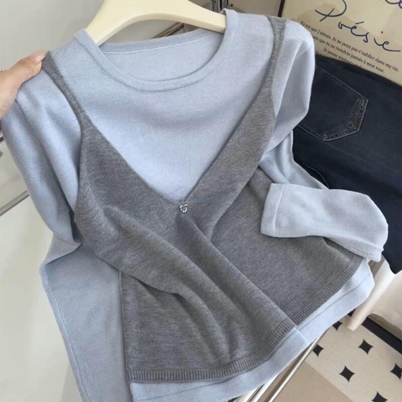 Korean-style knitwear for women, spring and autumn 2026 new model, two-piece set with vest and camisole, sweater vest top for outerwear Korean-style knitwear for women, spring and autumn 2026 new model, two-piece set with vest and camisole, sweater vest top for outerwear