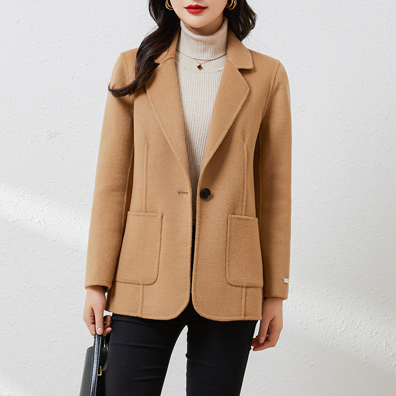 Clearance Sale, No Returns or Exchanges. Short Woolen Coat for Petite Women, Slim-Fit Blazer-Style Jacket, High-End Camel Coat