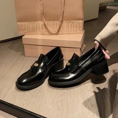 葡萄家~牛皮版张元英同款~金币粗跟懒人一脚蹬乐福单鞋女小皮鞋女