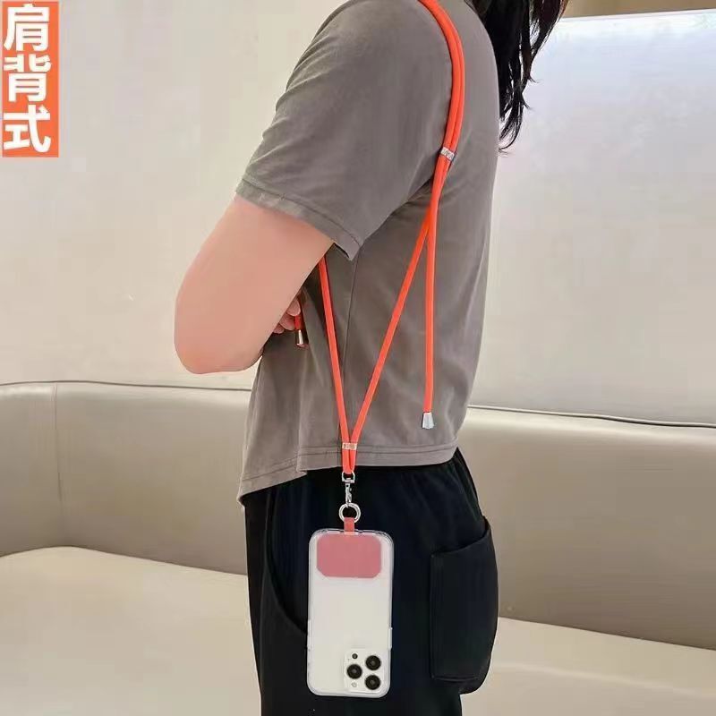 携帯電話のストラップの首の斜めのショルダーは背もたれが伸縮できます。|undefined
