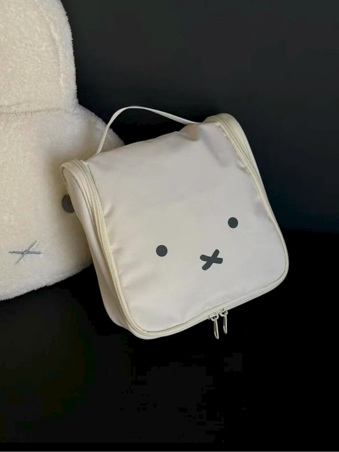 Bolsa de maquillaje de gran capacidad para estudiantes portátiles multifuncionales para el cuidado de la piel de viaje cosméticos de doble capa se pueden almacenar