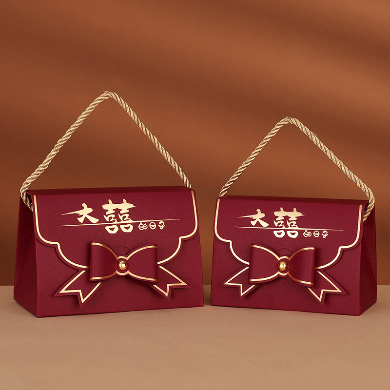 Caja de dulces de boda Boda 2024 Nuevo caramelo portátil de alta gama Empaquetado de dulces de boda Caja de regalo Bolsa vacía