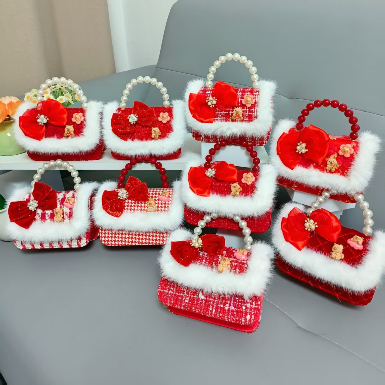 Cartera de Año Nuevo rojo, bolso de perlas, arco de arco, bolso de mano, cadena de viento de fragancia, bolso de hombro pequeño