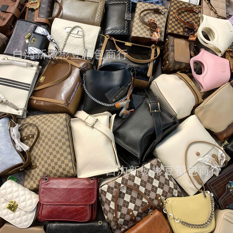 High cargo women's bag stock shoulder messenger bag brand mixed batch of miscellaneous women's bags live supply of original packaging