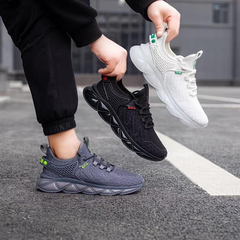 Nuevos zapatos deportivos para hombres a principios de la primavera 2025 tendencia zapatos casuales transpirables zapatos tejidos voladores de alta gama al por mayor