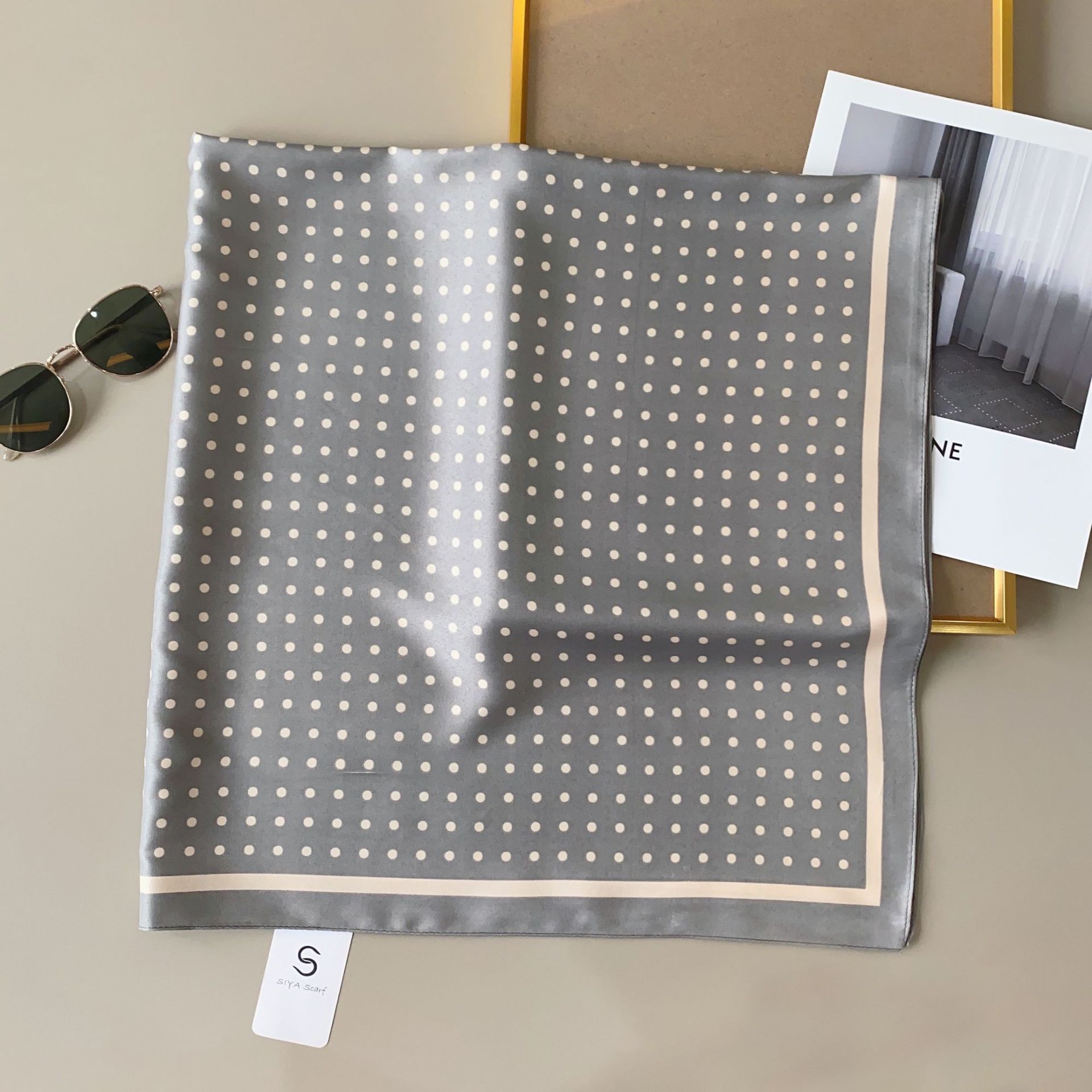 90 × 90 cuadrado bufanda cuadrada grande camisa decorativa a rayas en blanco y negro de alto grado bufanda profesional banda para el cabello bufanda de protección solar