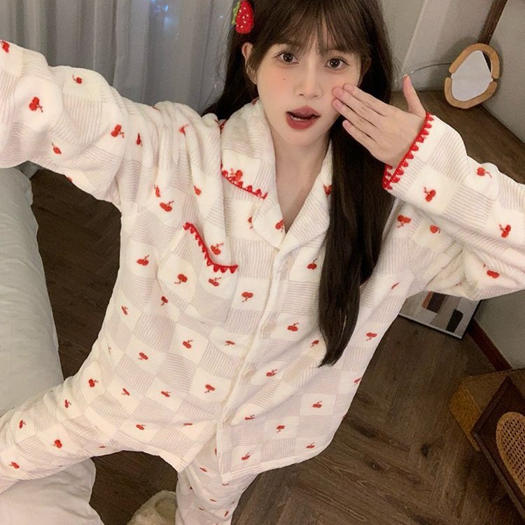棋盘格小樱桃法兰绒睡衣女秋冬季加厚加绒甜美少女家居服套装冬