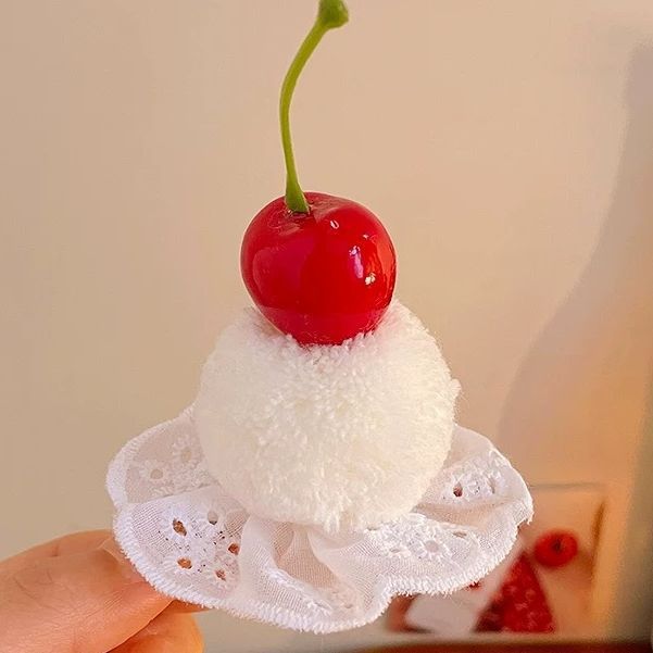 赤い誕生日チェリーぬいぐるみ小さなヘアピン女性の前髪クリップかわいいクリスマス帽子カモノハシクリップヘアピンヘアアクセサリー|undefined