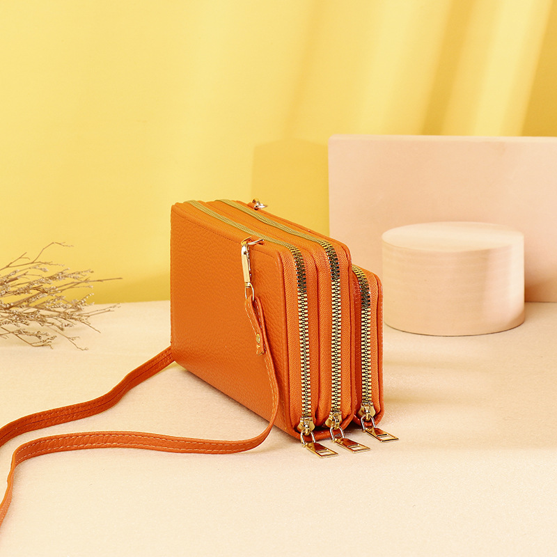 Women's Pu Leather Solid Color Streetwear Square Zipper Phone Wallets display picture 12