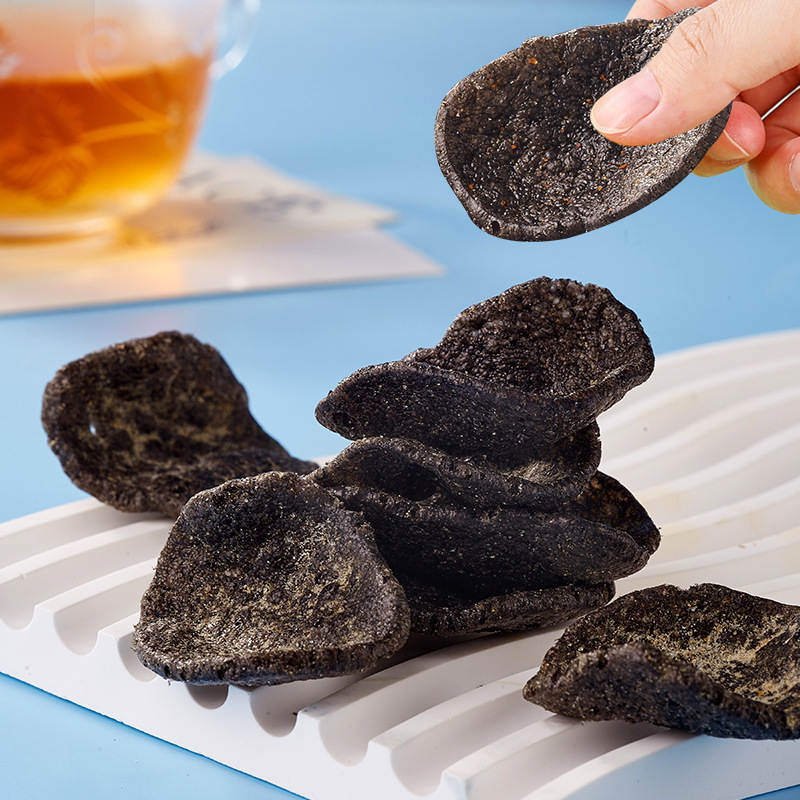 喜盈盈 イカの切り身+一口パイナップル+一口エビ 大袋スナック ポテトチップスコンボ 52g*4大袋 ネットで話題のポテトチップス|undefined