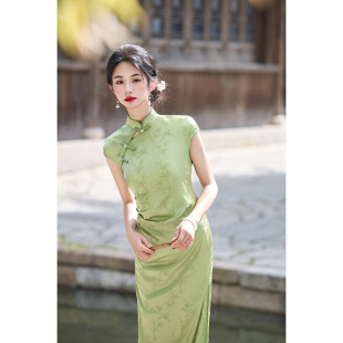 Red Eyes Green New Chinese Cheongsam 2025 New Short Sleeve Long Improved Young Girls Chinese Style Dress