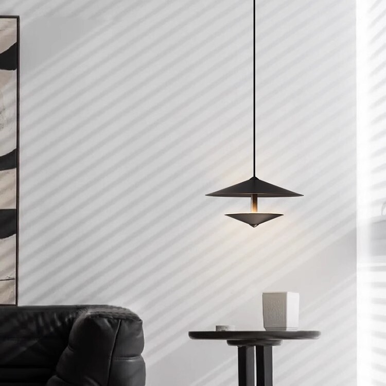 Cross-border post-modern Nordic bedside small chandelier designer restaurant cafe milk tea shop artistic flying saucer chandelier