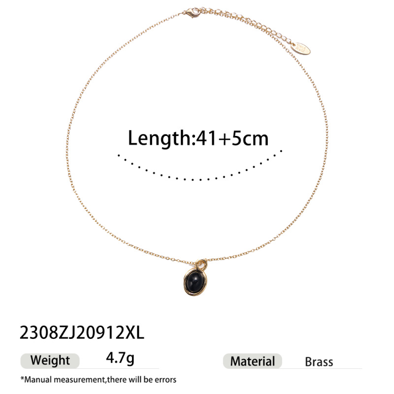 Europa y América de moda exquisita colgante de ágata negro cadena de clavícula simple collar de cruz versátil nuevo collar de suéter otoño invierno