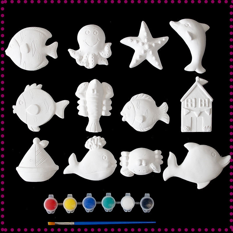 Comercio exterior transfronterizo de los niños muñeca de yeso para colorear juguete DIY graffiti para colorear traje inteligencia desarrollo pintura de yeso