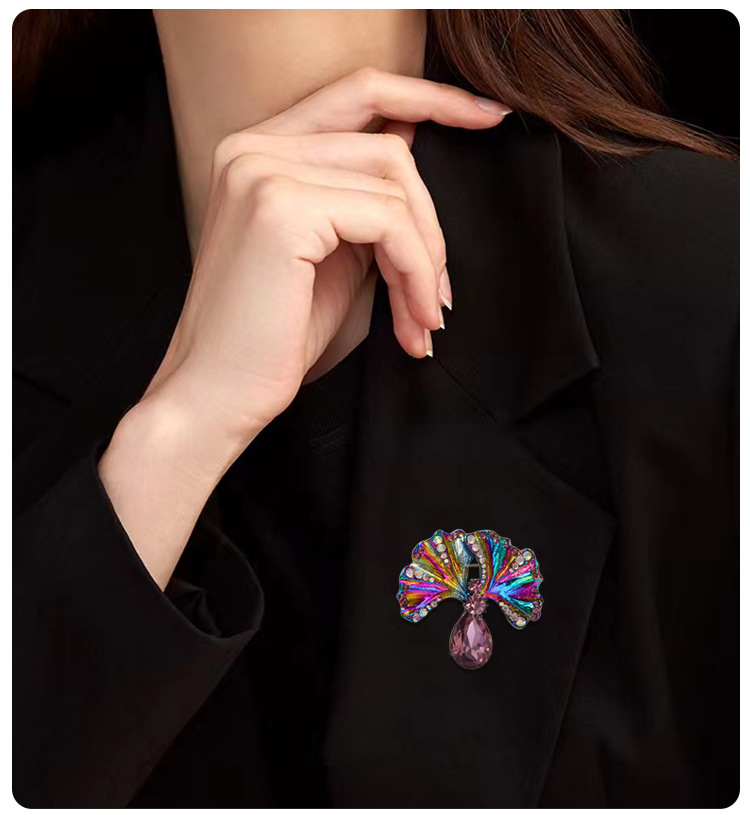 Retro Pin Leaf Flower Alloy Rhinestones Unisex Brooches display picture 9