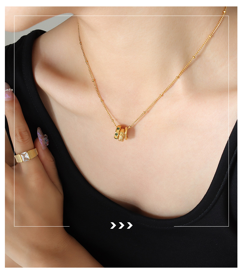 Fashion Irregular Round Titanium Steel Necklace Inlay Zircon Stainless Steel Necklaces