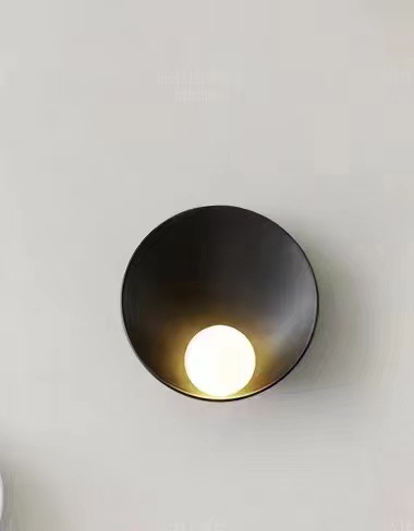 Negro-luz cálida