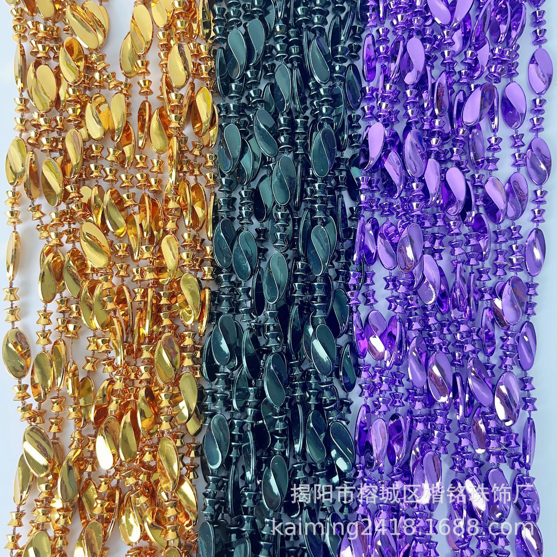 ����ѷ������ʥ�ڿ��ɶ�װ������ �񻶽�33Ӣ�紮������