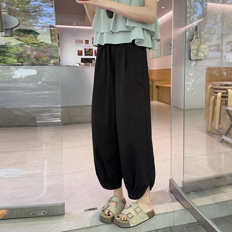 검은색