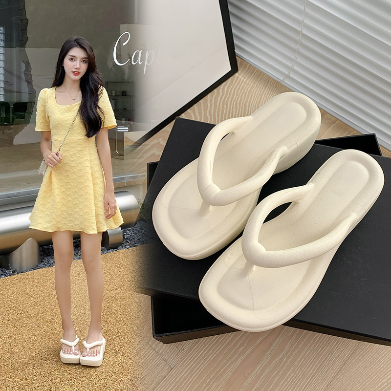 Lusi-Style Wedge Flip-Flops for Women, Thick-Soled Slippers with a Comfortable Feel, Suitable for Outdoor Wear, Ins-Style Fairy Casual Beach Shoes