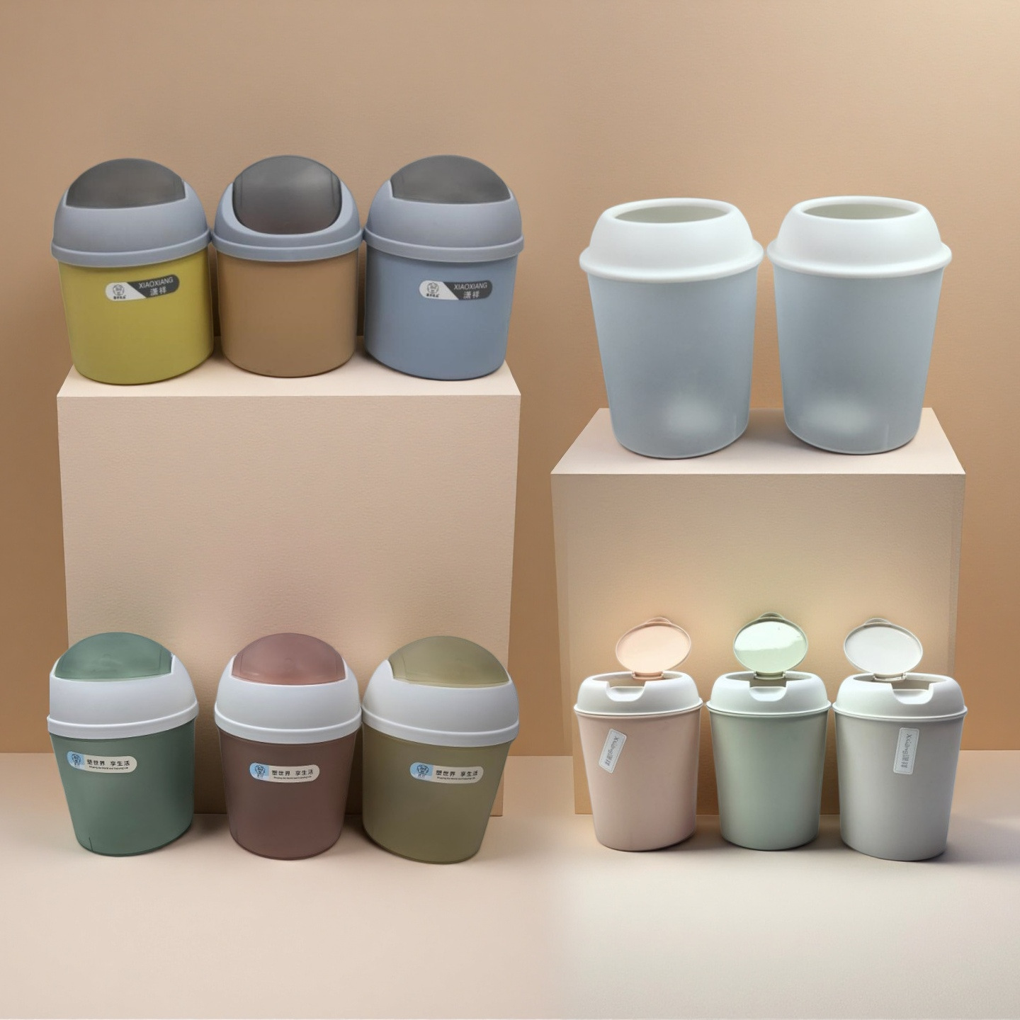 Wholesale Office melon and fruit dander trash can desktop paper scraps trash can 2 yuan department store plastic desktop trash can