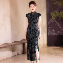 ֮ؐ퍣���t�t����ɫ������Ⱦֲ�q����ʽ�B��ȹ�߼������@���ճ�