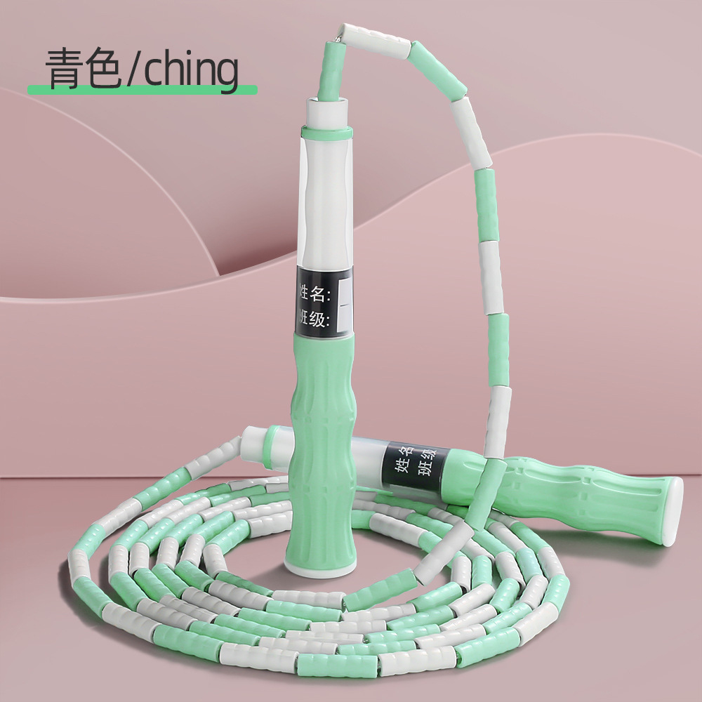 Cuerdas de salto ajustables especiales para estudiantes de jardín de infantes con cuerdas de salto de acondicionamiento físico para evitar la pérdida de perlas blandas