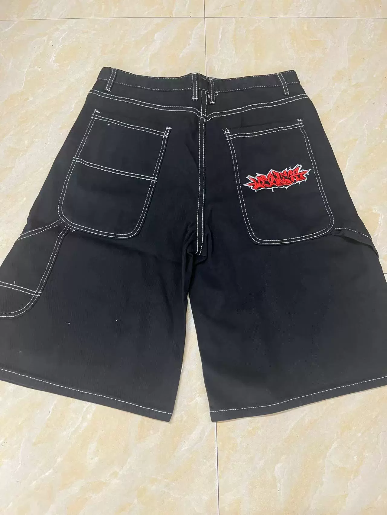 Джинсовые шорты ретро, loose fit, стирка черный/синий, разные размеры (2–XXL)