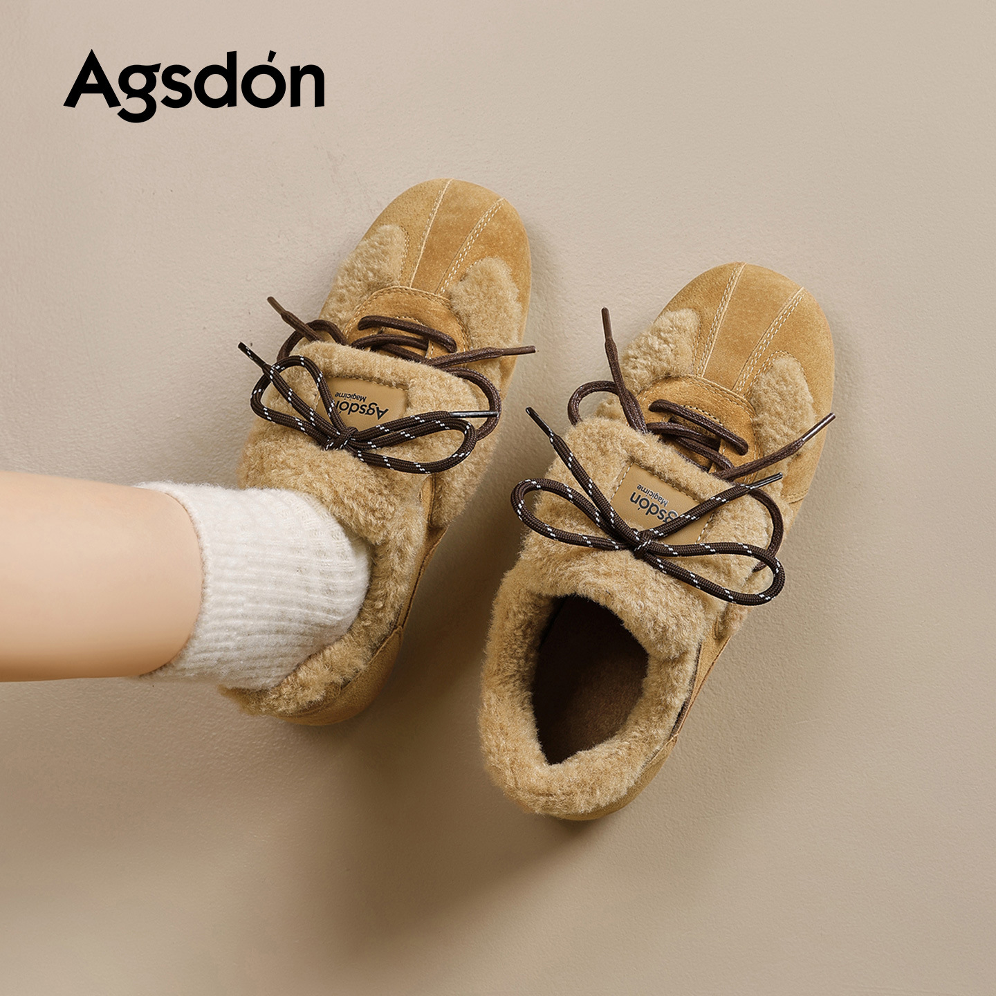 Augu Lion Deng Xiaoping zapatos de entrenamiento de lana para mujeres 2025 nuevo invierno de suela gruesa botas de nieve de peluche zapatos deportivos casuales de algodón