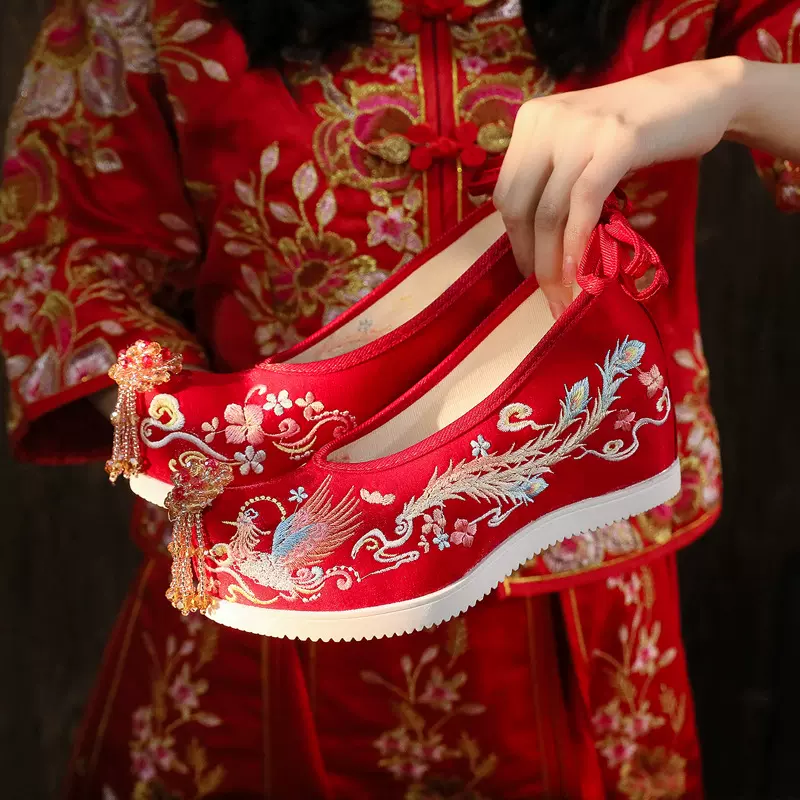 2025新款水晶珠花红色婚鞋内增7cm秀禾鞋中式敬酒结婚古风汉服鞋