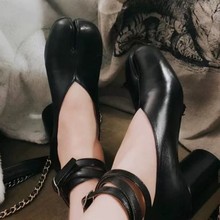 mm6网红同款春夏新款小皮鞋女复古分趾鞋玛丽珍粗跟高跟单鞋凉鞋