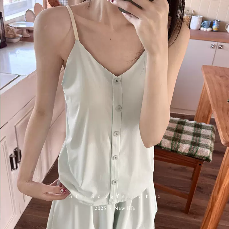 带胸垫纽扣冰皮吊带短裤睡衣套装夏季新款冰丝可调节家居服二件套