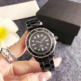 学生手表新款外贸轻奢黑色陶瓷设计石英表运动商务黑色表盘潜水表