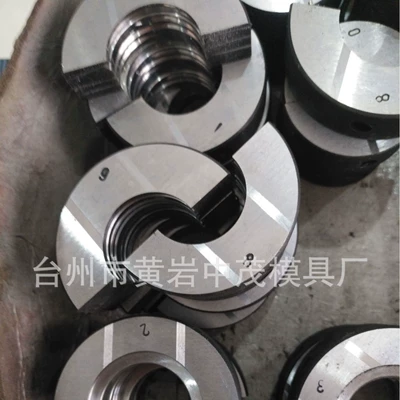 Factory customized bottle embryo Avtomobil hissələri qəlibləri