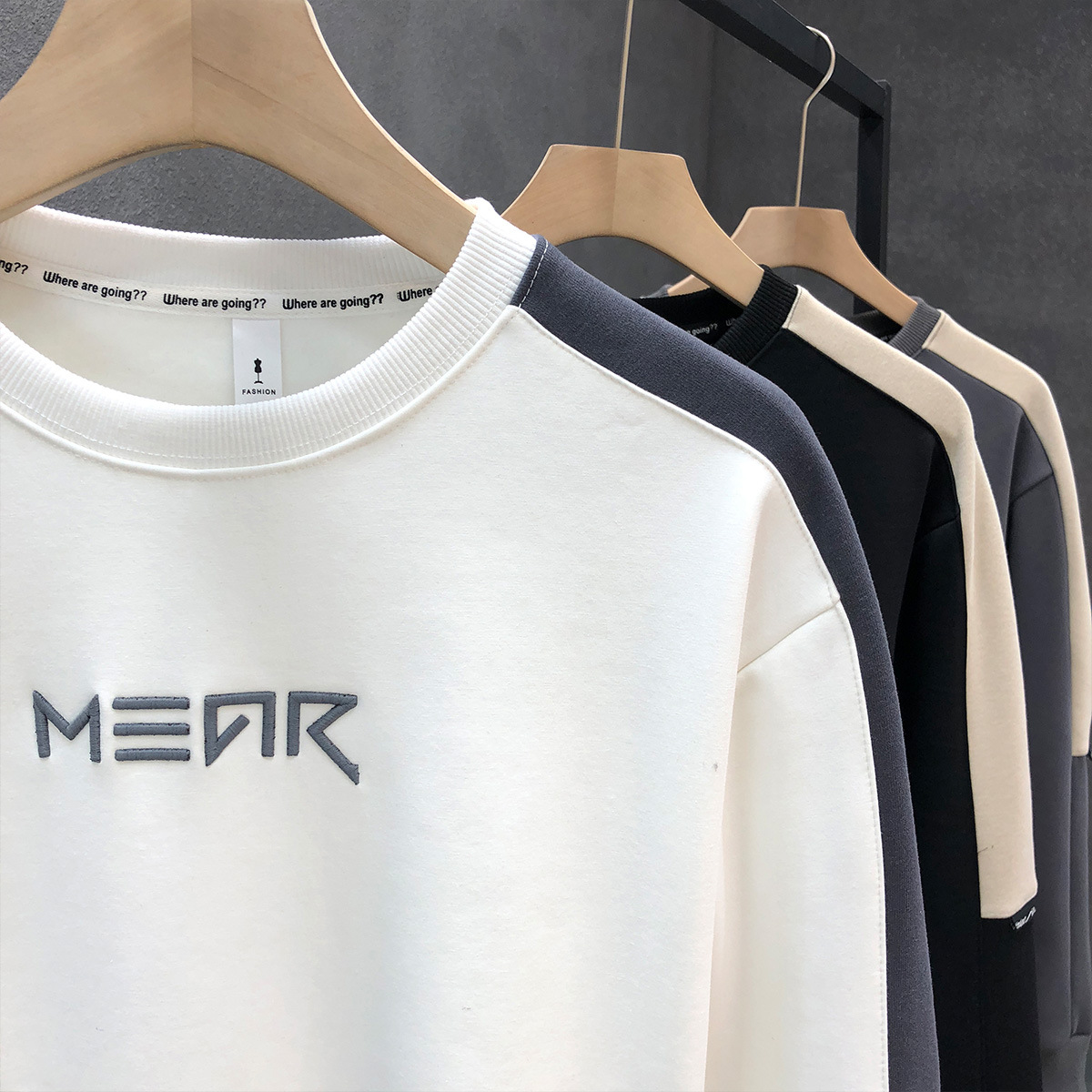Einfaches Spleiß-Sweatshirt für Herren, trendige Marke, vielseitiges Herbst-Winter-Unterhemd, neue Langarmshirts für Herren_voghion.com