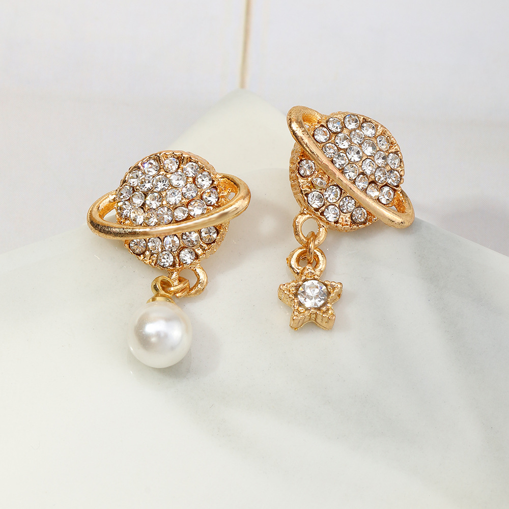 Fashion Micro-inlaid Planet Star Pearl Earrings Wholesale display picture 5